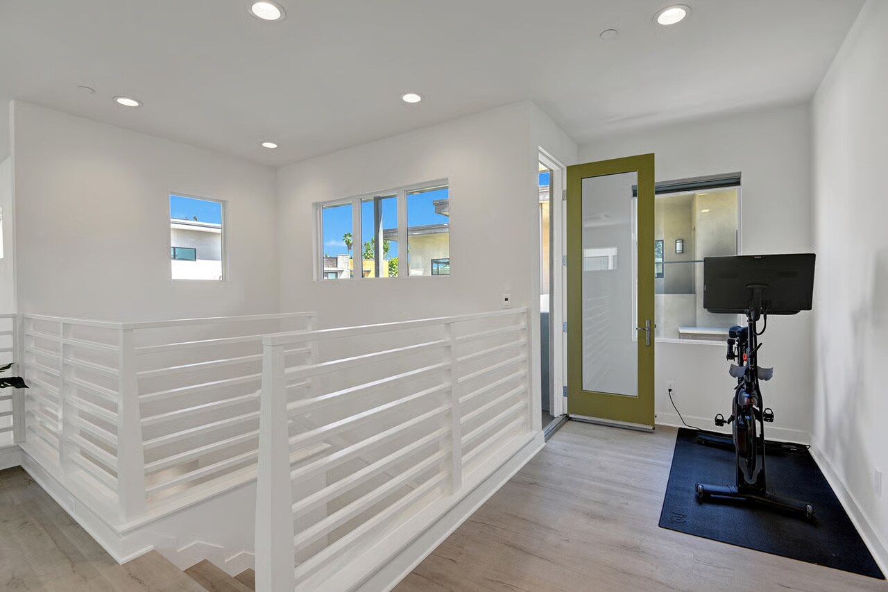 Building Photo - 2722 Sunrise Sonata Ln
