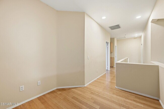 Building Photo - 477 Scatterwood Ln