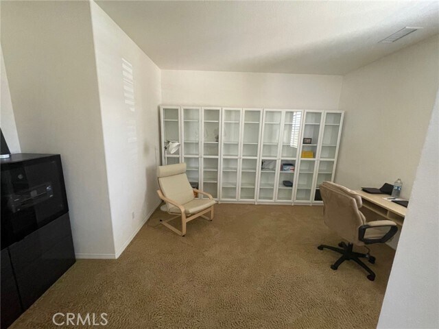 Building Photo - 29150 Edgewood Dr