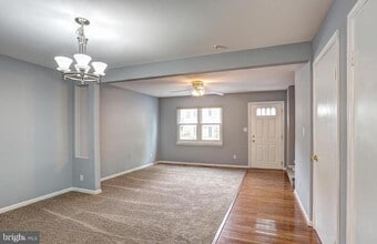 Building Photo - 5 Cardor Ct