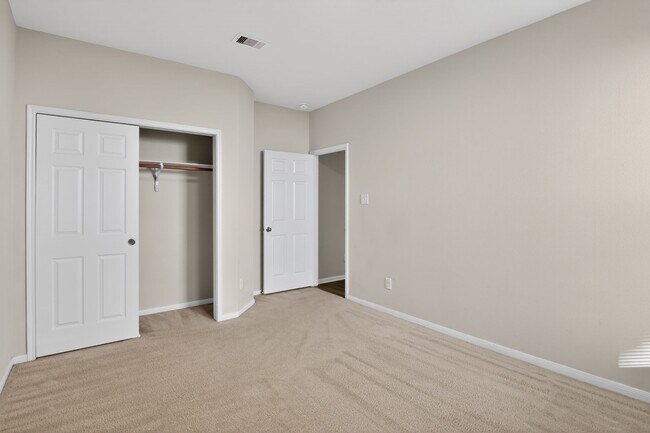 Building Photo - 4938 Yearling Ridge Ct