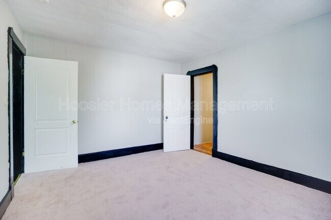Building Photo - 2511 Turner Ave
