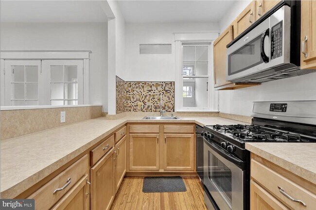 Building Photo - 4007 4th St NW