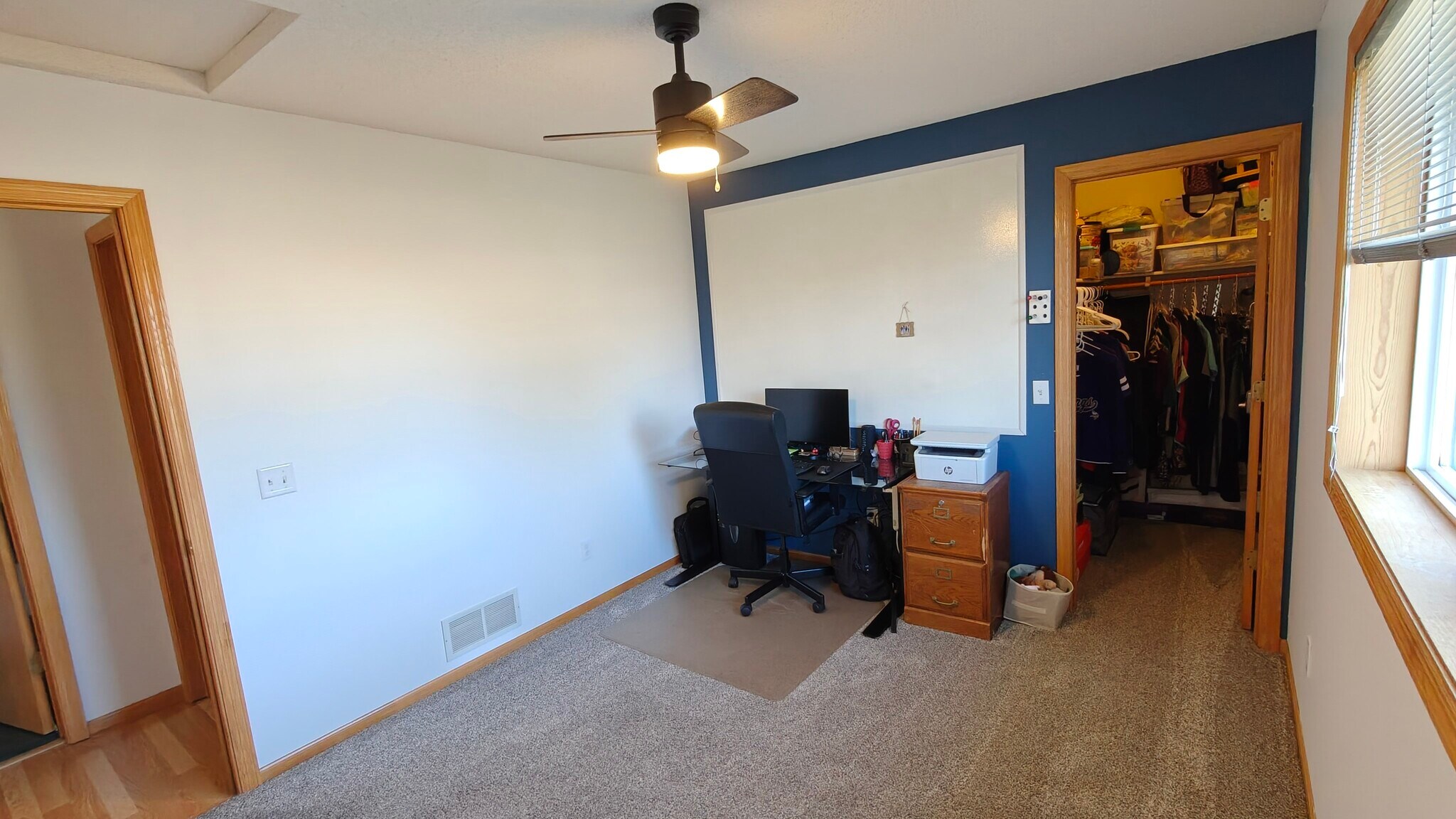 Building Photo - 1943 Parkway Ave