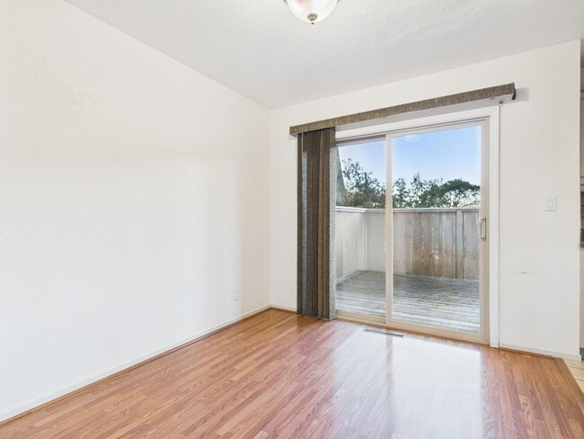 Building Photo - Beautiful condo now available at Cypress Grove.