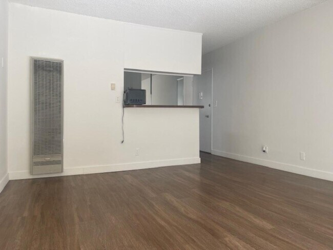 Interior Photo - 1953 Overland Avenue,