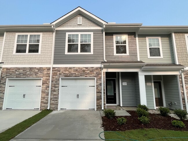 Primary Photo - Stunning 3BD, 2.5BA Raleigh Townhome in a ...