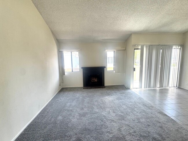 Building Photo - Ralston Village Remodeled Condo