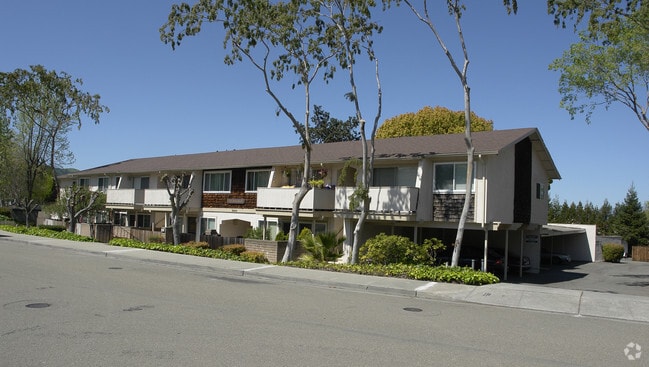 Building Photo - Elmridge Apartments