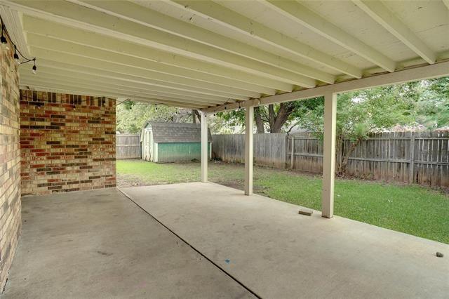 Building Photo - 340 Roy Ln