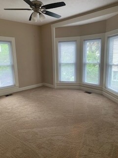 Building Photo - 217 Crescent Ct