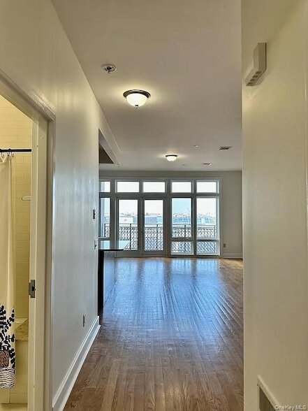 Building Photo - 90 Bay Street Landing