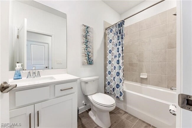 Building Photo - 11096 Canopy Loop