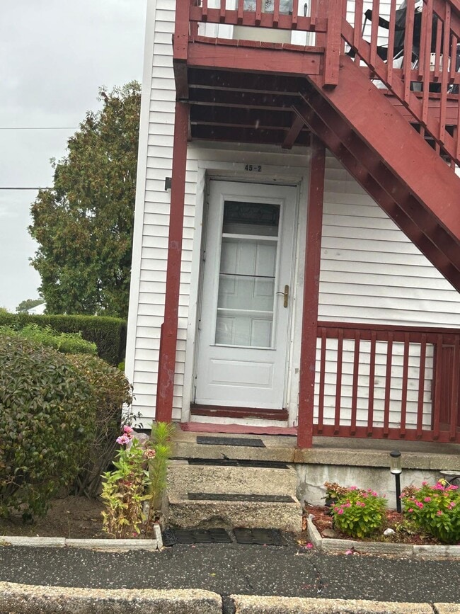 Building Photo - 45 Standish Rd