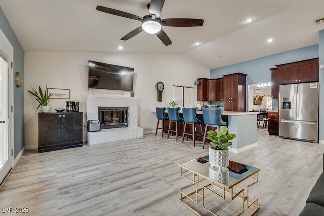 Building Photo - 6521 Monterey Vista Ct