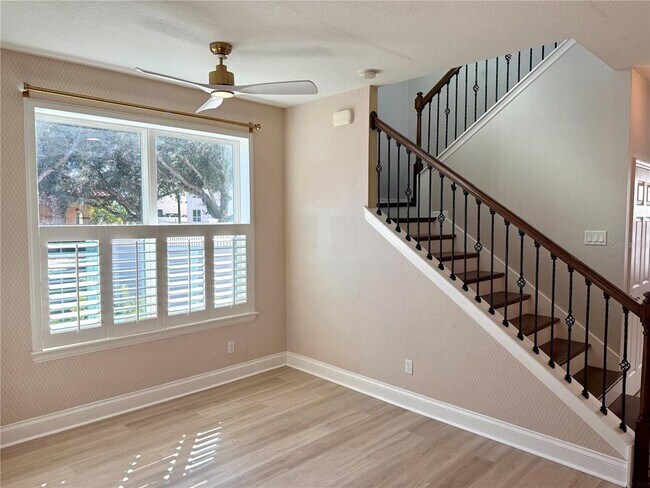 Building Photo - 6060 Roseate Spoonbill Dr