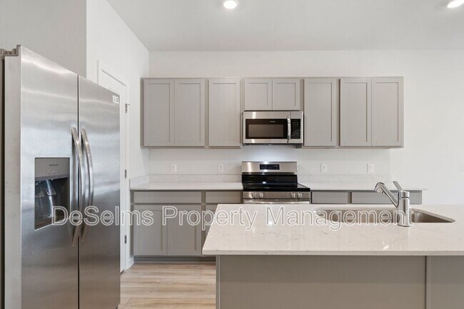 Building Photo - 431 Alcott Wy
