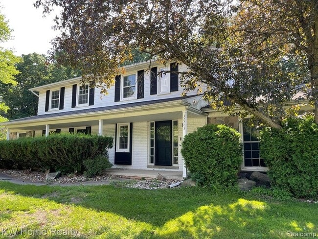 Primary Photo - 32203 Olde Franklin Dr