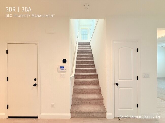 Building Photo - 8429 Amber Vly Ln