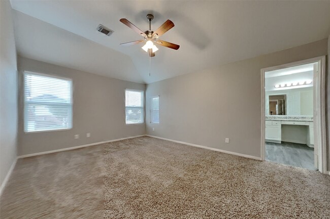Building Photo - 20822 Fox Trot Ct