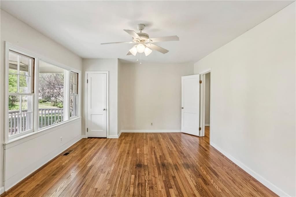 Building Photo - 1304 Conway Rd