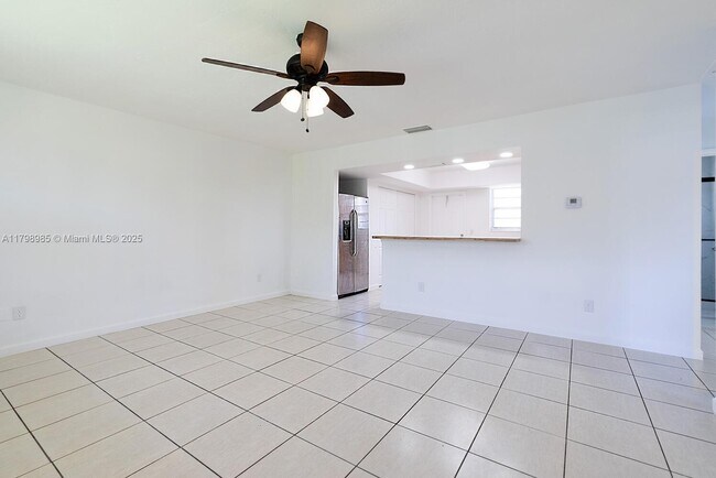 Building Photo - 25442 SW 107th Ave