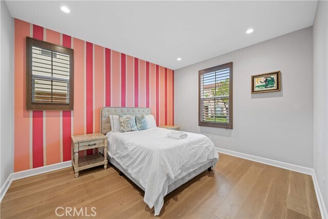 Building Photo - 114 Guinness