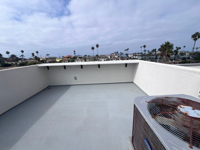 Building Photo - Ultimate Beach House! 3 Bed/3 Bath with Ocean Views from Every Floor, Panoramic Rooftop Deck, Dua...
