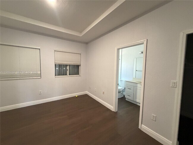 Building Photo - 8245 NW 108th Ave