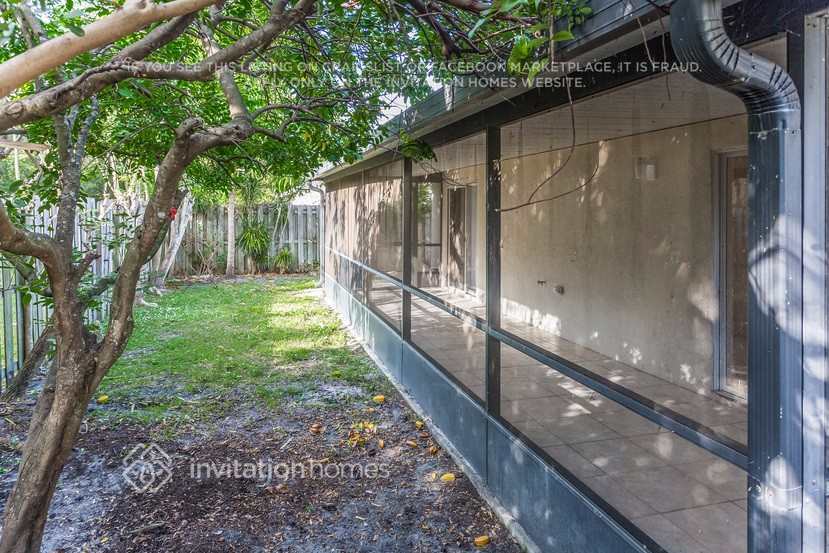 Building Photo - 6104 Strawberry Lakes Cir