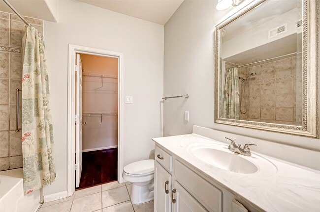 Building Photo - 12707 Boheme Dr