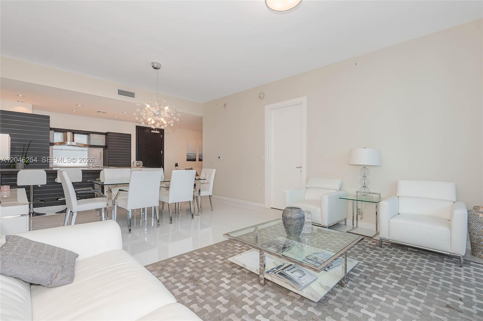 Building Photo - 200 Biscayne Boulevard Way