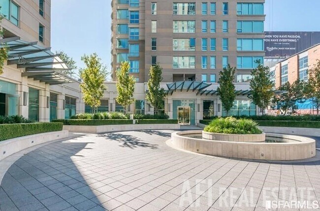 Building Photo - 229 Brannan St