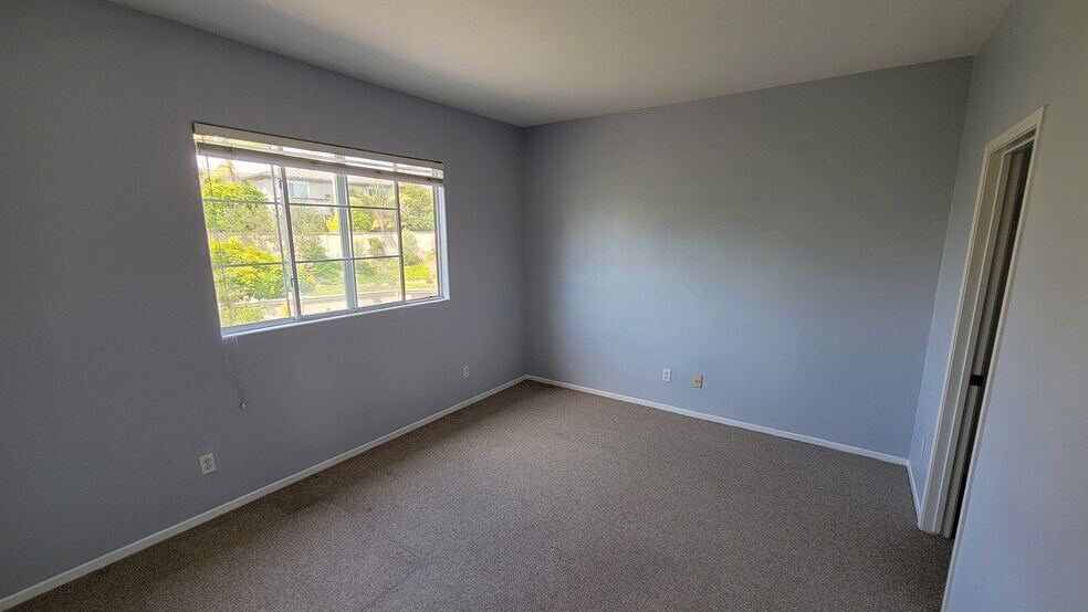 Building Photo - 1750 Nolina Ct
