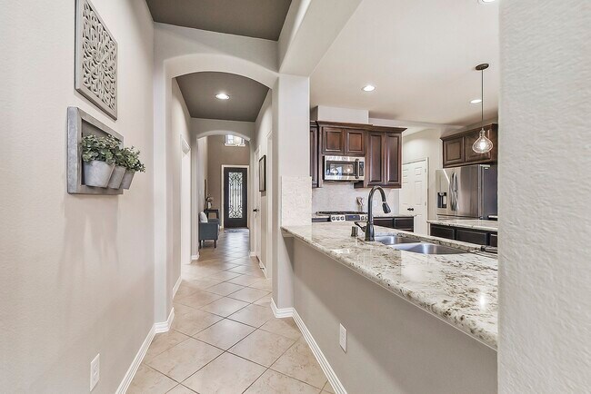 Building Photo - 29019 Blue Finch Ct