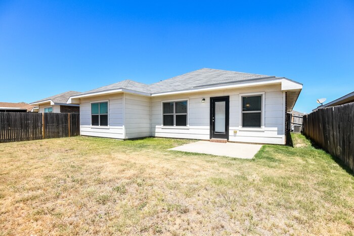Building Photo - 9161 Abaco Way