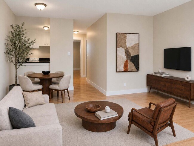 Interior Photo - 3435