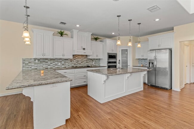 Building Photo - 2016 Santa Fe Cir