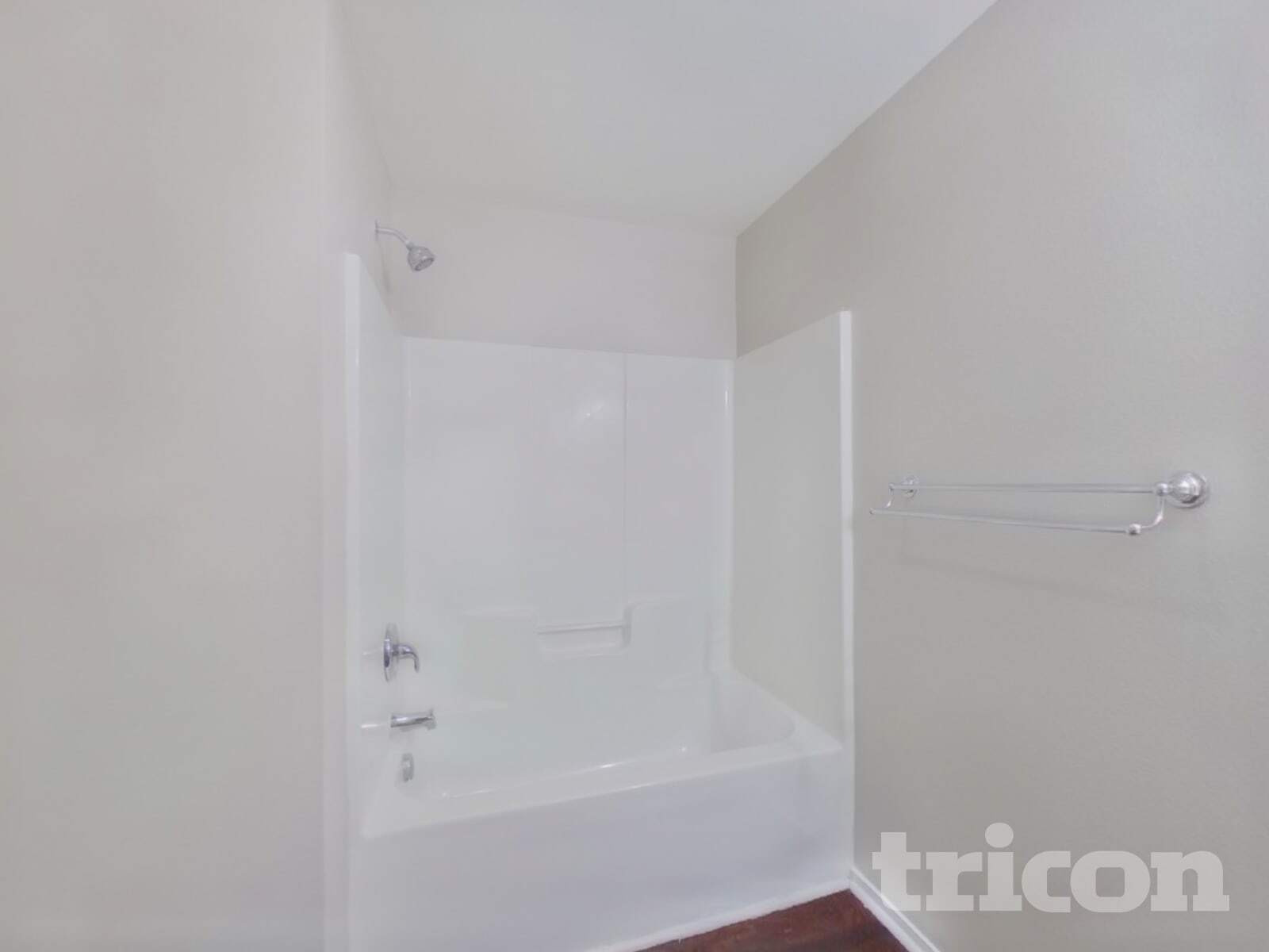 Building Photo - 4116 Larkhaven Village Dr