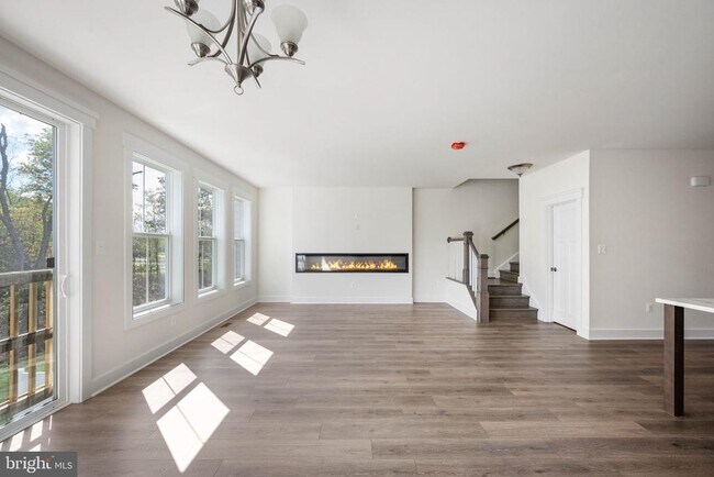 Building Photo - 354 Evermore Ln