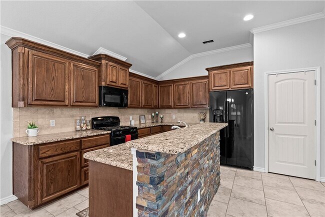 Building Photo - 1126 Fallow Ln