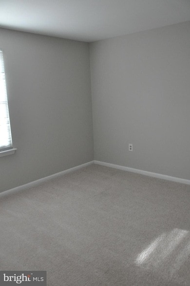 Building Photo - 9705 Glen Ave