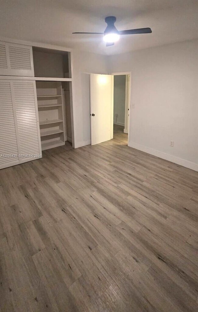 Building Photo - 8040 Tatum Waterway Dr