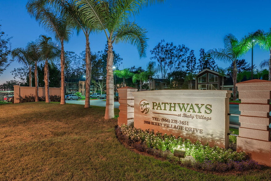 Building Photo - Pathways at Bixby Village