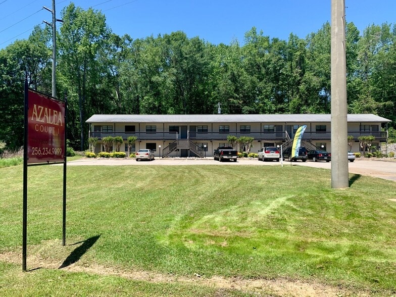 Interior Photo - Azalea Court 1 & 2