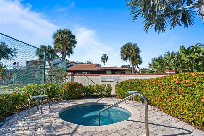 Building Photo - 2001 Parkside Pl