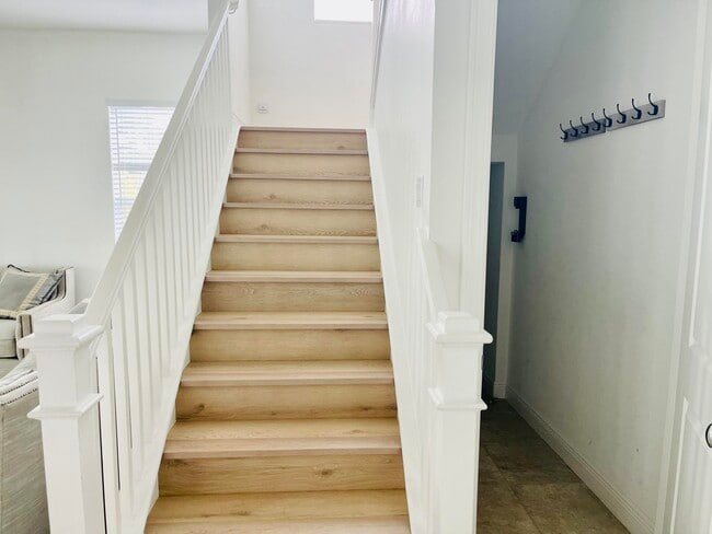 Building Photo - 4029 Faraday Wy