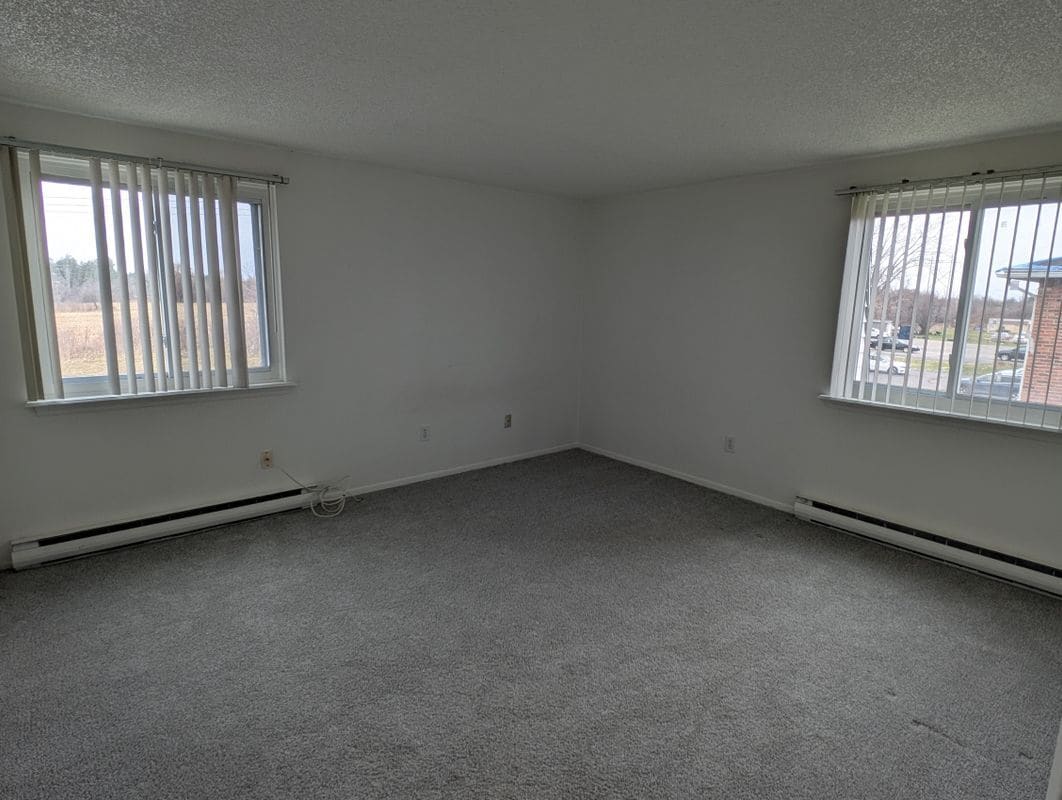 Building Photo - 6301 Robinson Rd