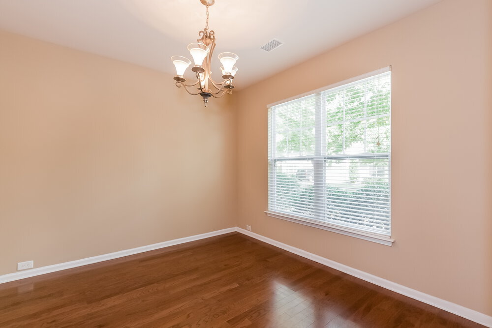 Building Photo - 6014 Colonial Garden Dr