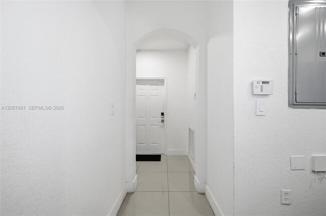 Building Photo - 14030 SW 49th St